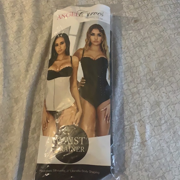 SMALL Angel Curves hourglass silhouette waist trainer. SLIGHTLY WORN. - Picture 5 of 5